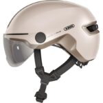 Vue arrière du casque ABUS HUD-Y ACE avec bande lumineuse LED