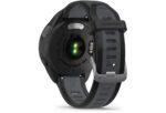 Garmin Forerunner 165 portée au poignet pendant une séance de running