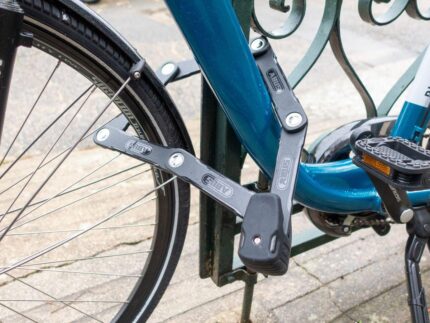 ABUS Bordo Granit 6500K installé sur un vélo urbain