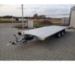 Vue latérale de la remorque porte-voiture BORO JUPITER NB
