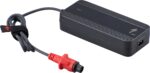 Chargeur Specialized 48V noir avec câble EU vue avant