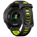 Vue rapprochée de l’écran AMOLED Garmin Forerunner 265S