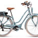Vélo électrique Gitane E-Classic porte-bagages avant style facteur années 70