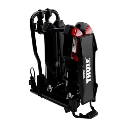 Thule EasyFold 3 installé sur attelage avec trois vélos