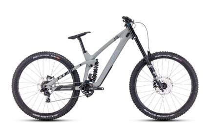 Cube Two15 HPC SLX 29 gris noir conçu pour bike park et compétition
