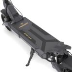 Ausom DT2 Pro équipée de pneus tubeless 10 pouces tout terrain