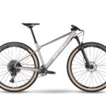BMC Twostroke 01 Three vélo cross country carbone premium