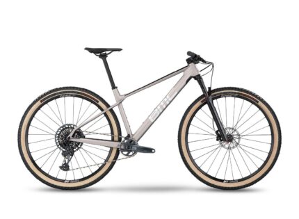 BMC Twostroke 01 Three vélo cross country carbone premium
