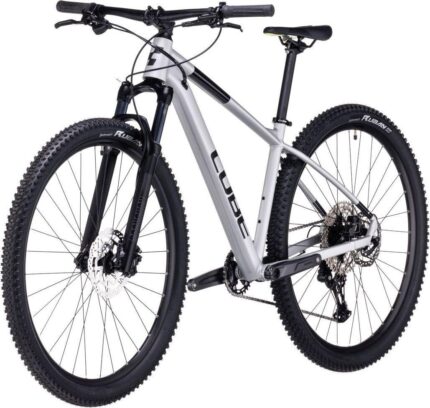 Test et Avis Cube Attention SLX Argent Gris – VTT Performance 2023